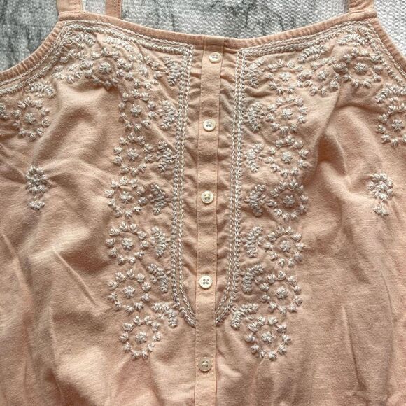 American Eagle Outfitters Cinched Hem Embroidered Button Front Tank Top Size Med - Picture 6 of 6